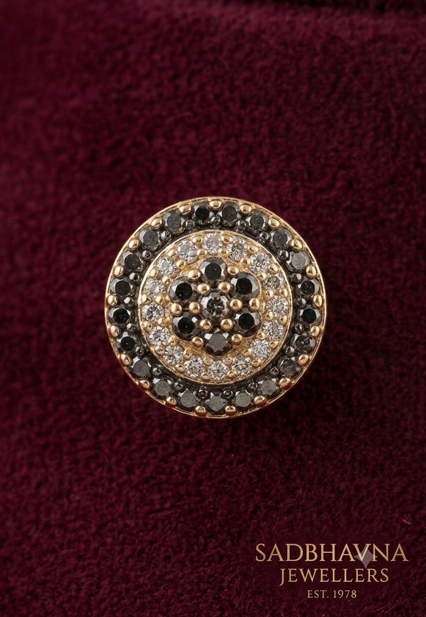 Nose pin